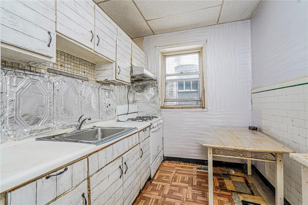 1021 67th Street, Brooklyn, New York, 11219 image 17