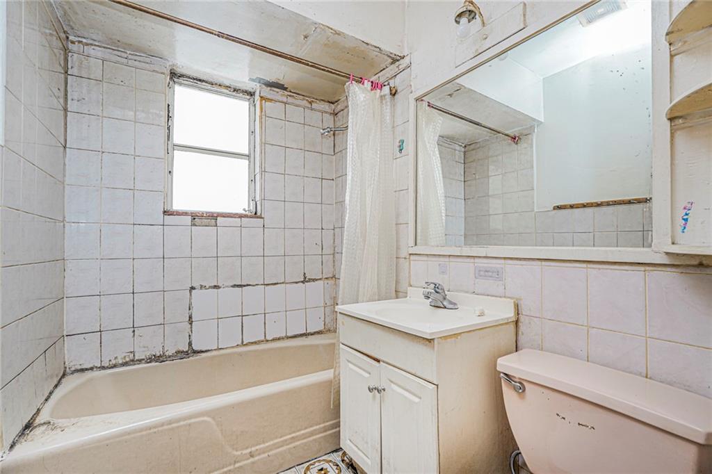 1021 67th Street, Brooklyn, New York, 11219 image 18