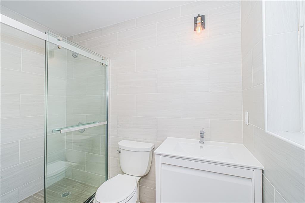 1014 Banner Avenue 5B, Brooklyn, New York, 11235 image 22