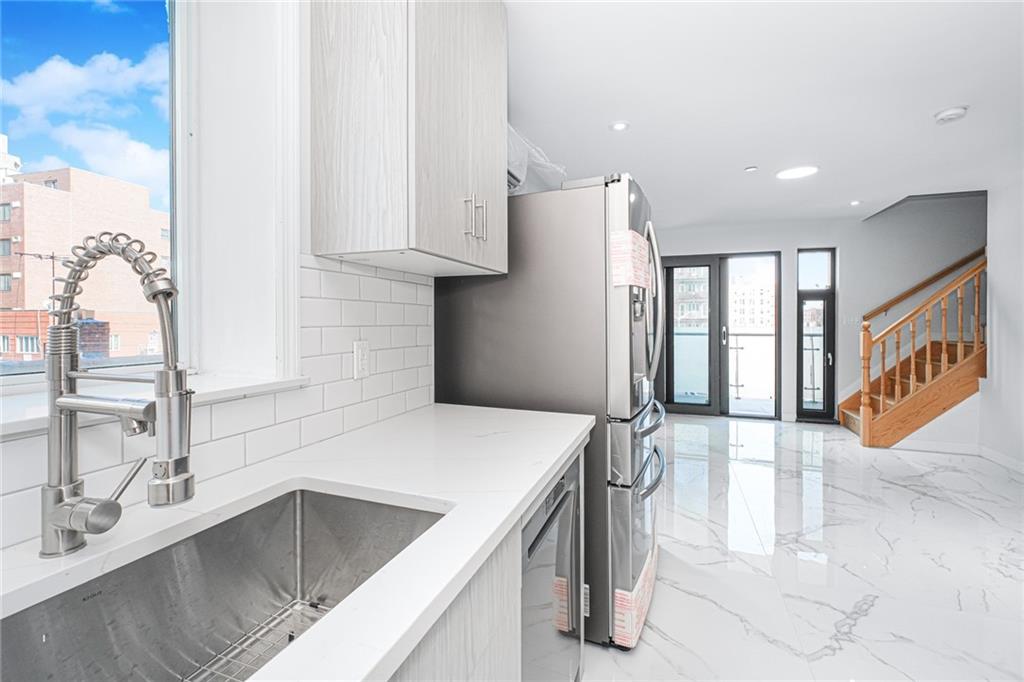 1014 Banner Avenue 5B, Brooklyn, New York, 11235 image 7