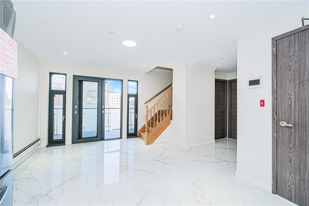 1014 Banner Avenue 5B, Brooklyn, New York, 11235 image 9