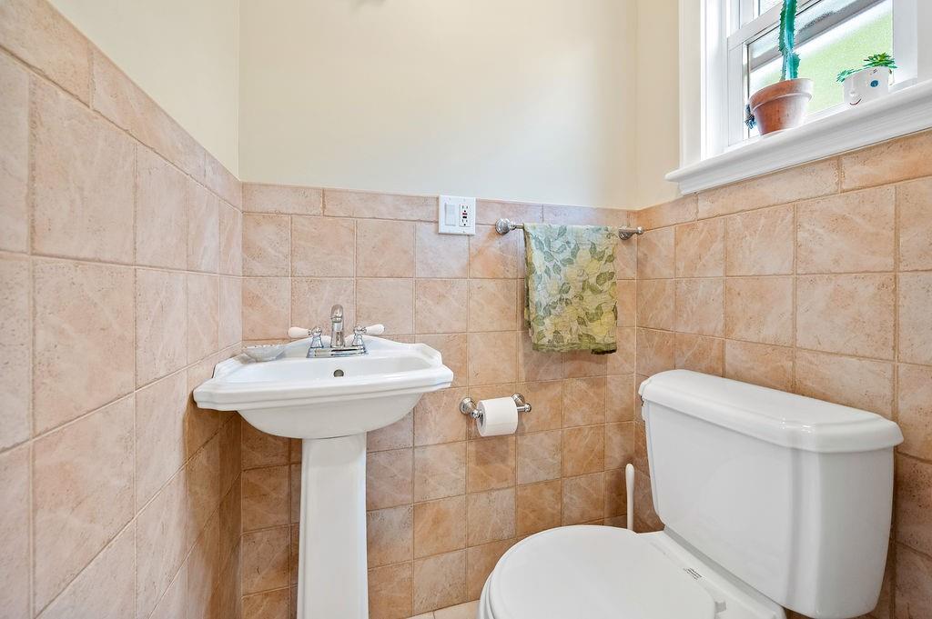 162 Bentley Street, Staten  Island, New York, 10307 image 16
