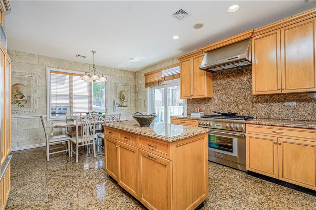 7208 Avenue V Avenue, Brooklyn, New York, 11234 image 13
