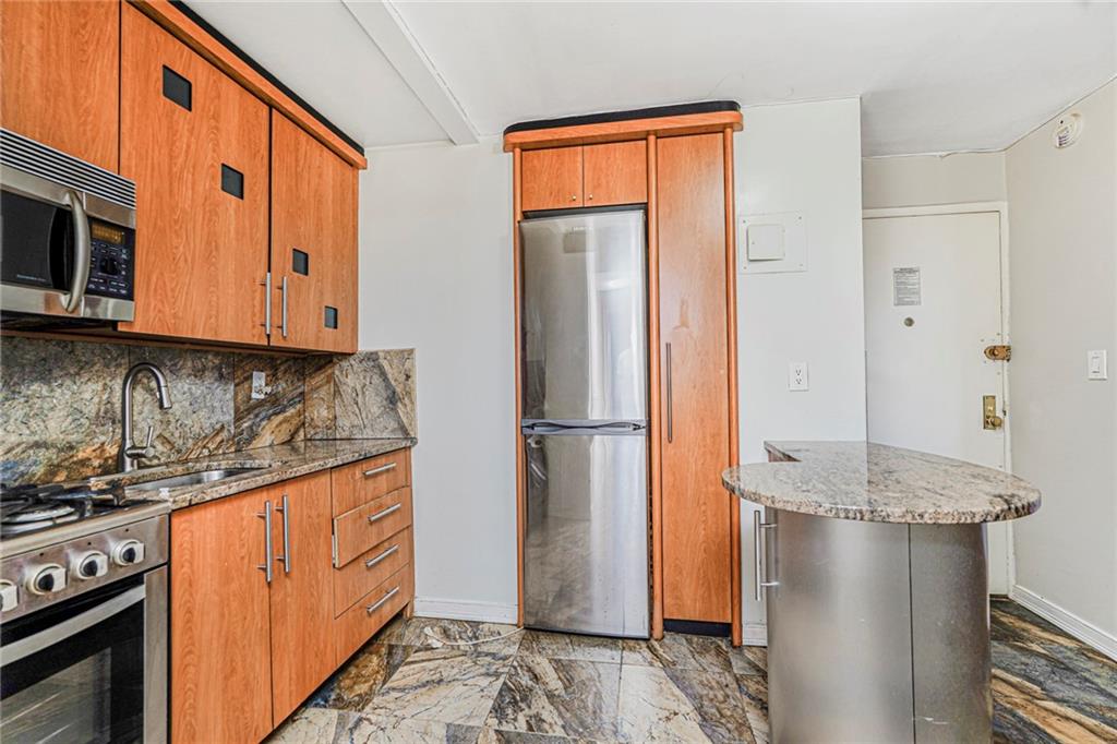 2330 Voorhies Avenue 1N, Brooklyn, New York, 11235 image 11
