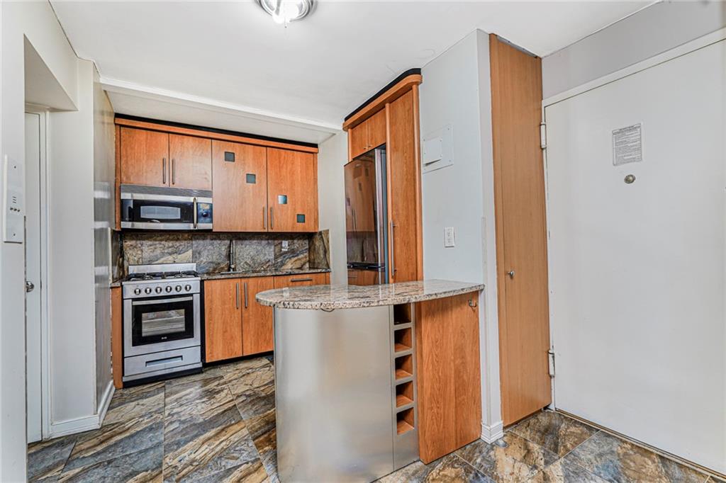 2330 Voorhies Avenue 1N, Brooklyn, New York, 11235 image 13