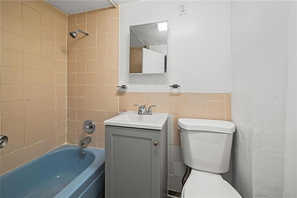 3121 Avenue J, Brooklyn, New York, 11210 image 31