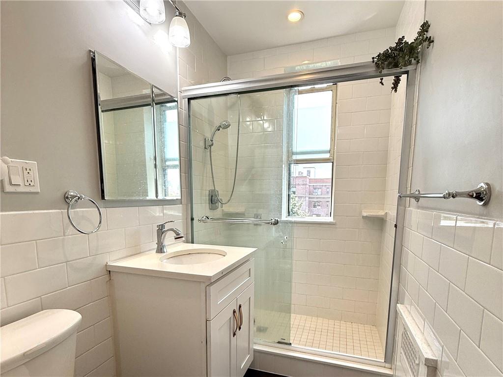 6837 108th Avenue 5H Image 5