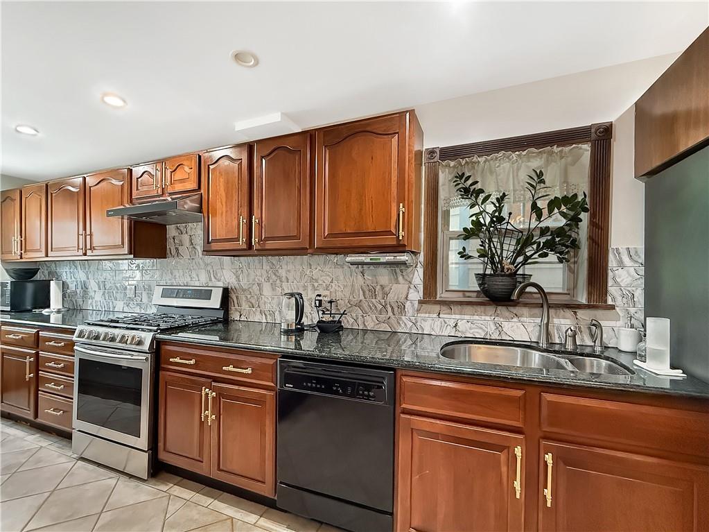 110 Watchogue Road, Staten  Island, New York, 10314 image 9