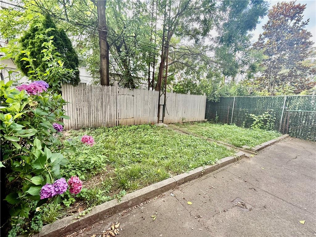 1822 Putnam Avenue, Ridgewood, New York, 11385 image 12