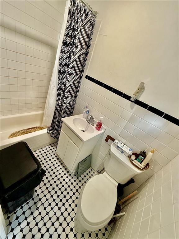 1822 Putnam Avenue Image 3