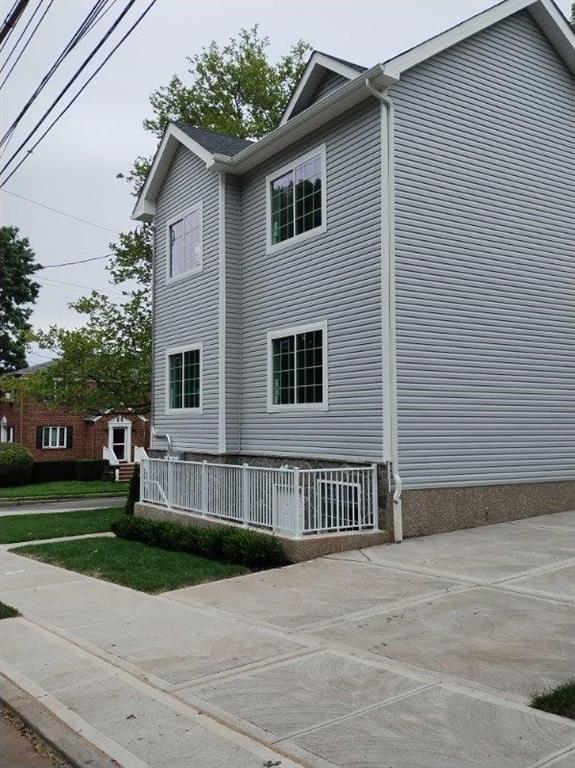 6 Ludwig Street Image 5