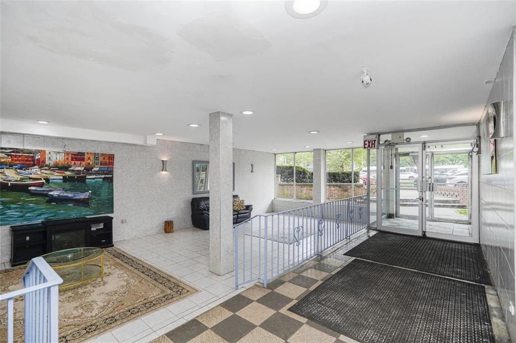2785 Ocean Parkway 2G, Brooklyn, New York, 11235 image 20