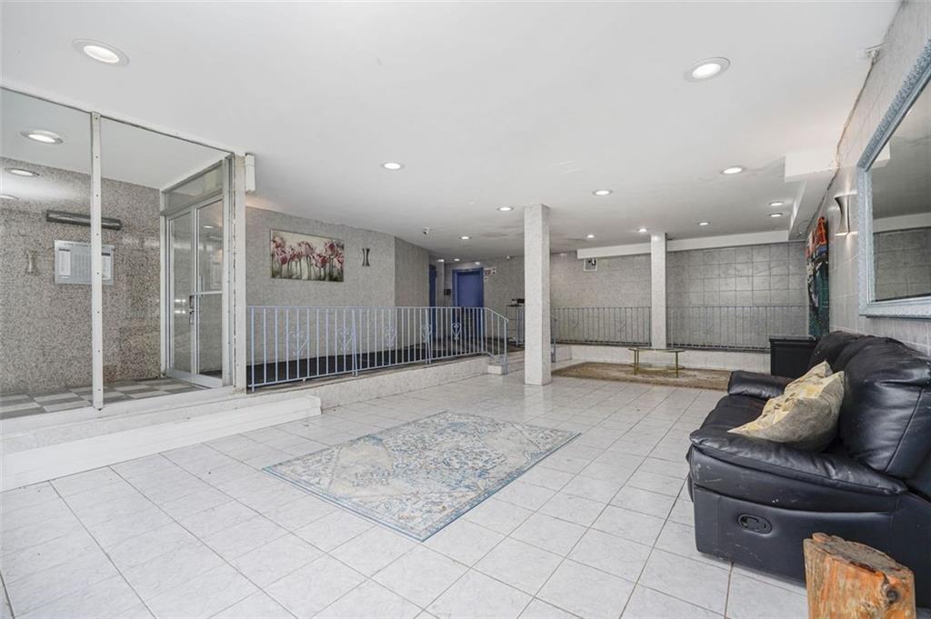 2785 Ocean Parkway 2G, Brooklyn, New York, 11235 image 21