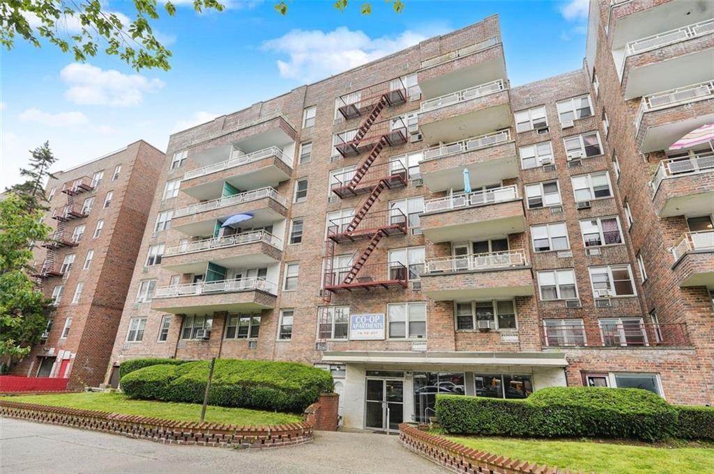 2785 Ocean Parkway 2G, Brooklyn, New York, 11235 image 22