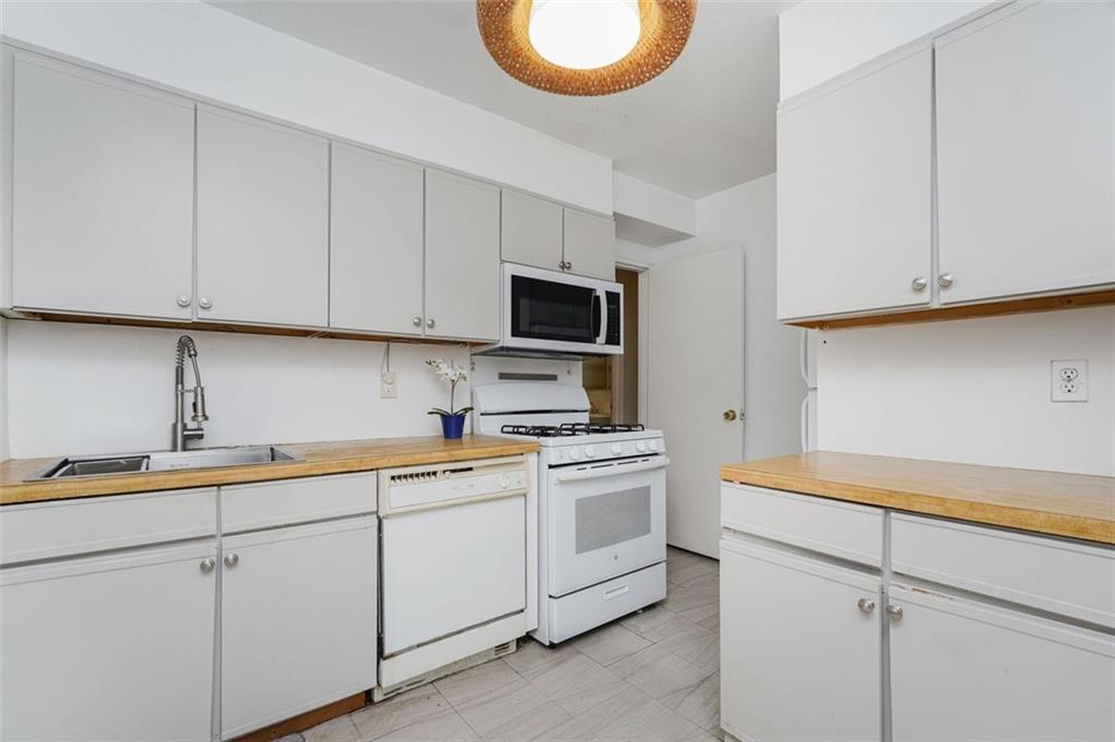 2785 Ocean Parkway 2G, Brooklyn, New York, 11235 image 9