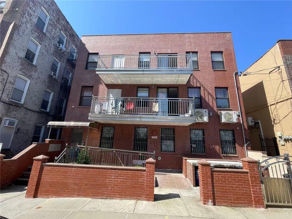 1270 64th Street 2A Image 2