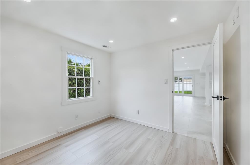 4330 Manhattan Avenue, Brooklyn, New York, 11224 image 13