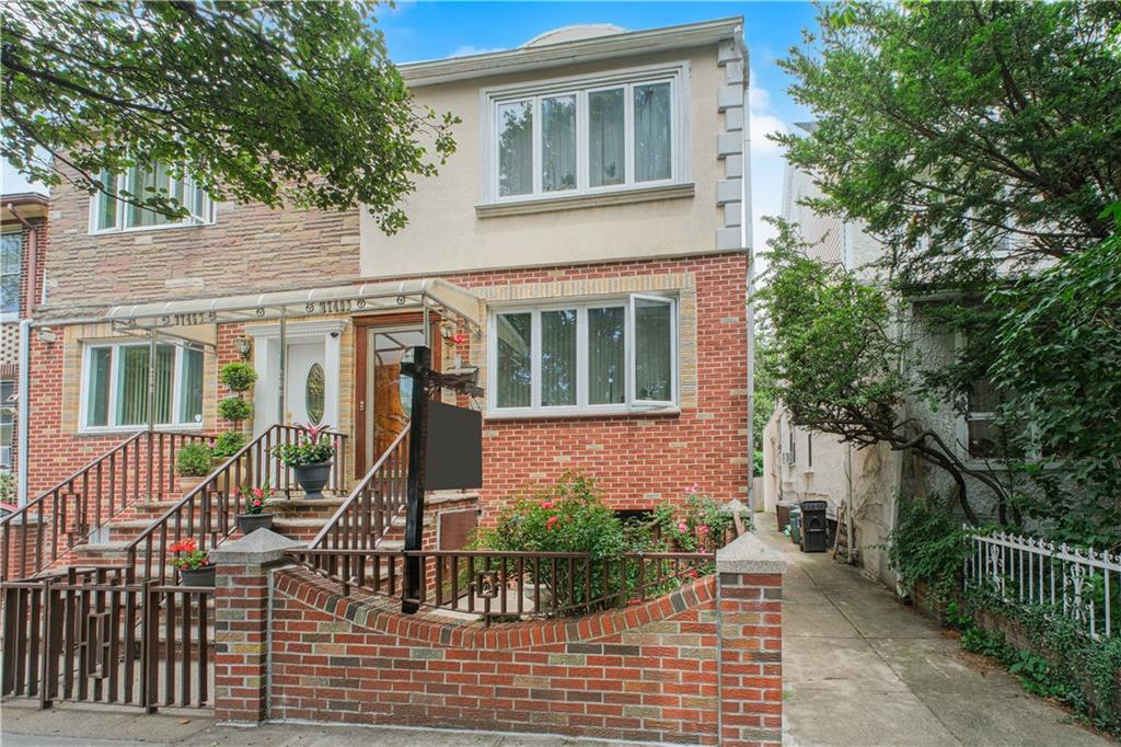 1749 70th Street Image 2