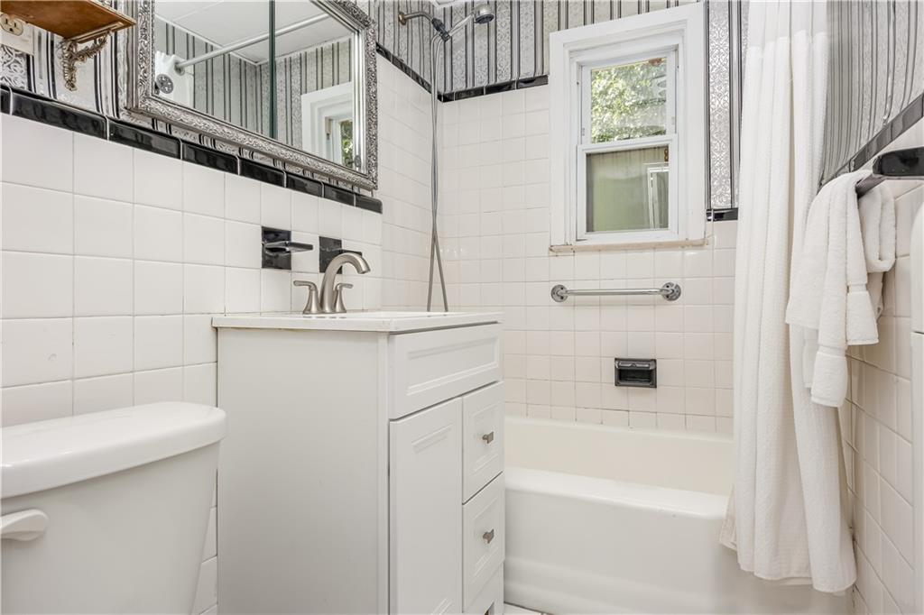 16511 Jewel Avenue, Flushing, New York, 11365 image 20