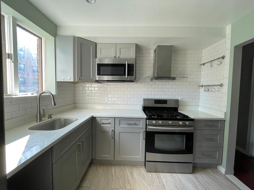 224 Bay 44th Street 224B, Brooklyn, New York, 11214 image 8