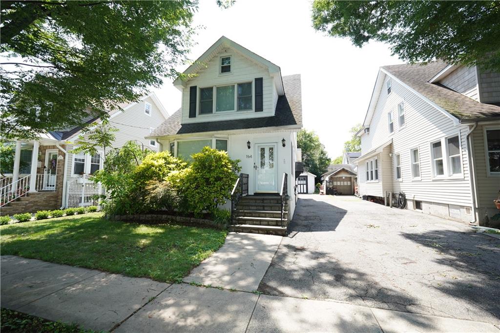 164 Burbank Avenue Image 3