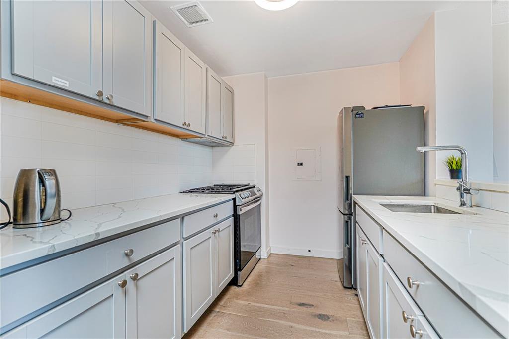 60 Oceana Drive 10A, Brooklyn, New York, 11235 image 8
