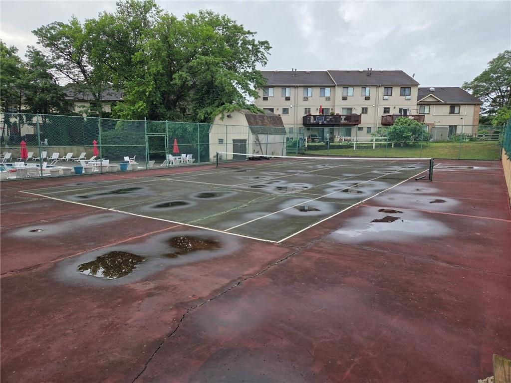 124 North Drive 124, Staten  Island, New York, 10305 image 30
