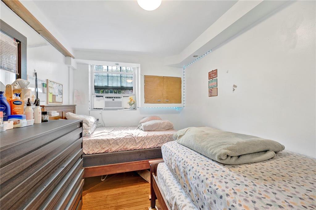 2481 East 15th Street, Brooklyn, New York, 11235 image 11