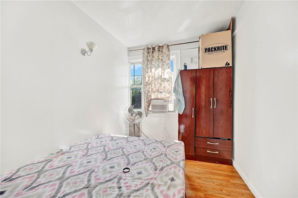 2481 East 15th Street, Brooklyn, New York, 11235 image 19