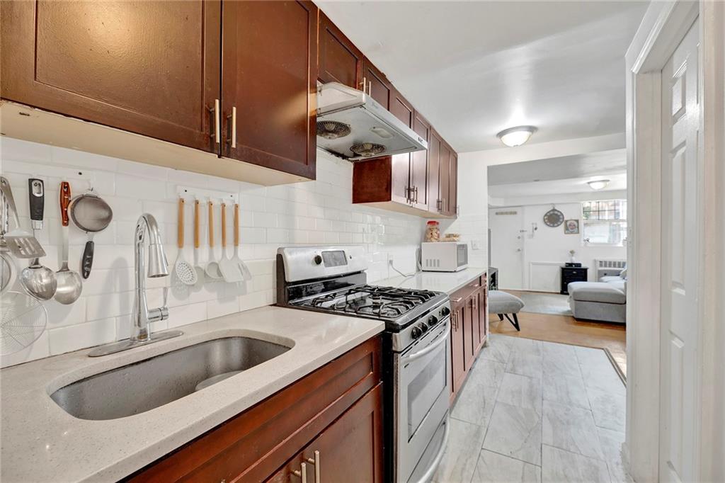 2481 East 15th Street, Brooklyn, New York, 11235 image 10
