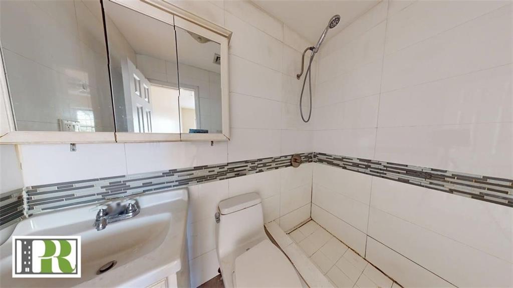 1392 East 18th Street, Brooklyn, New York, 11230 image 6