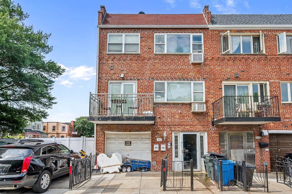 46 Rutherford Place, Brooklyn, New York, 11214