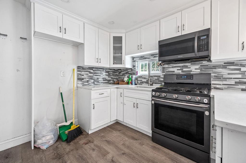 46 Rutherford Place, Brooklyn, New York, 11214 image 12