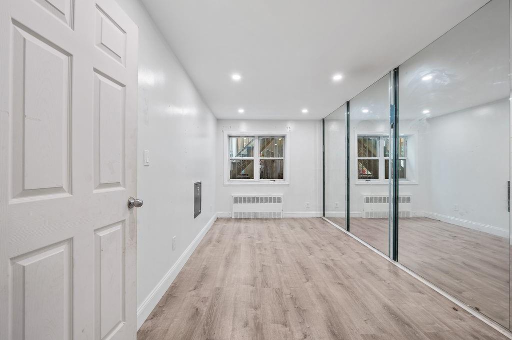 46 Rutherford Place, Brooklyn, New York, 11214 image 16