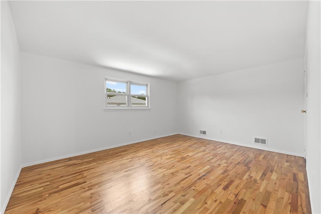 4 Bangor Street, Staten  Island, New York, 10314 image 21