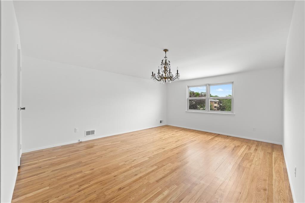 4 Bangor Street, Staten  Island, New York, 10314 image 22