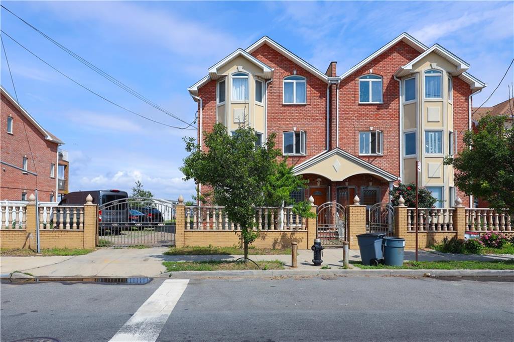89-18 Beach Channel Drive, Rockaway Beach, New York, 11639 image 7