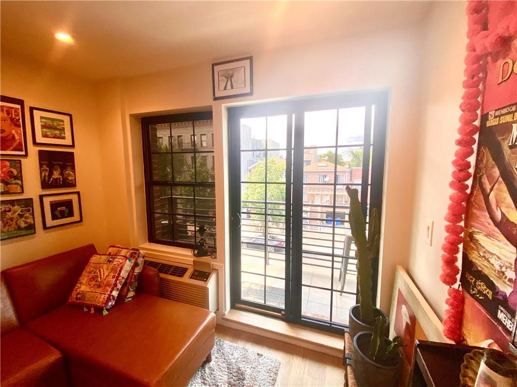 490 Van Buren Street 3A, Brooklyn, New York, 11221