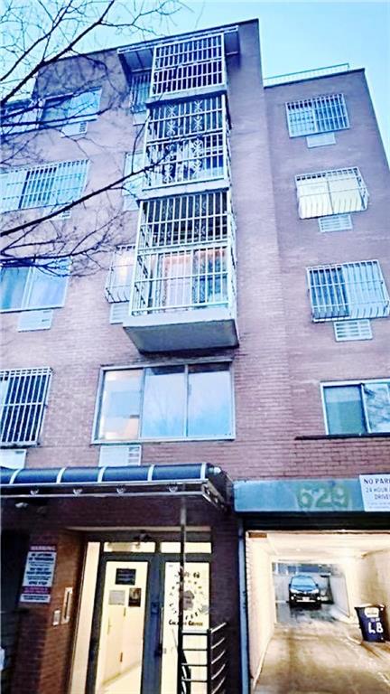 629 51st Street 4D, Brooklyn, New York, 11220
