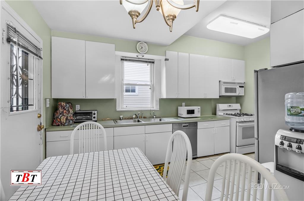 27 Wellington Court, Brooklyn, New York, 11230 image 12