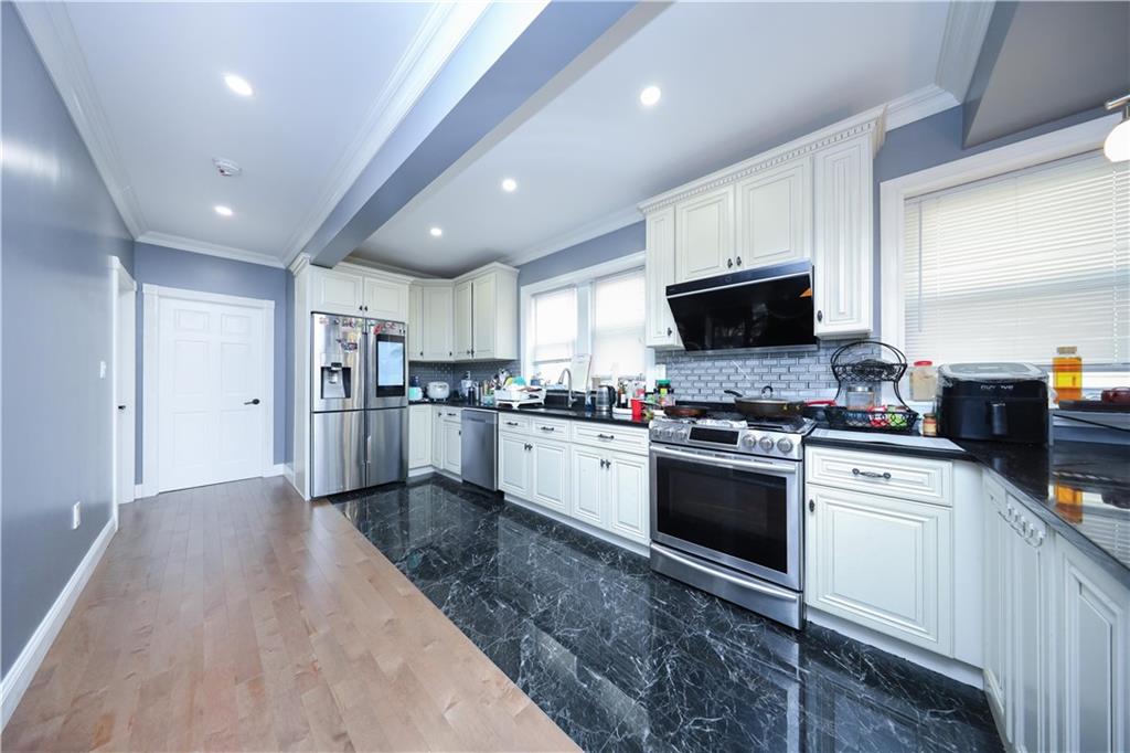 2154 East 23rd Street, Brooklyn, New York, 11229 image 8