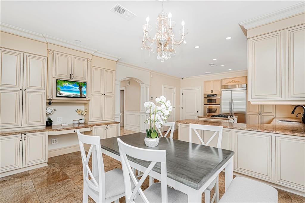 35 Julieann Court, Staten  Island, New York, 10304 image 12