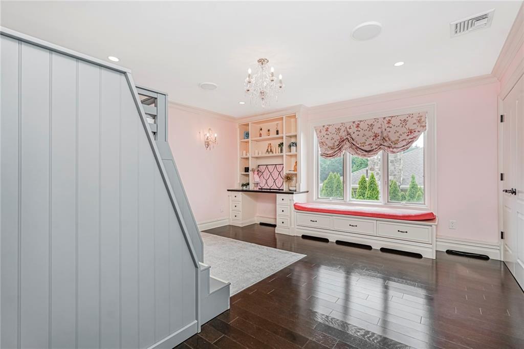 35 Julieann Court, Staten  Island, New York, 10304 image 40