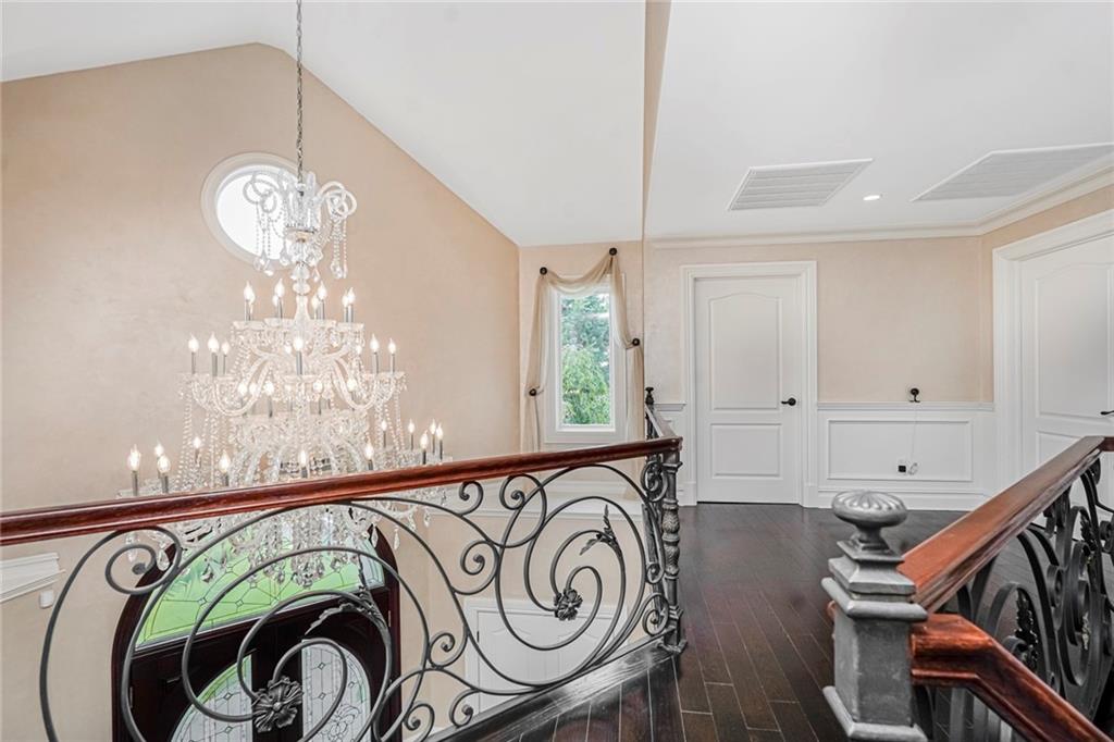 35 Julieann Court, Staten  Island, New York, 10304 image 42