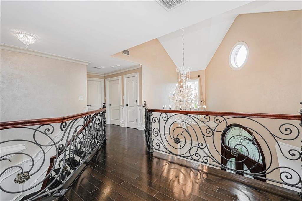 35 Julieann Court, Staten  Island, New York, 10304 image 44