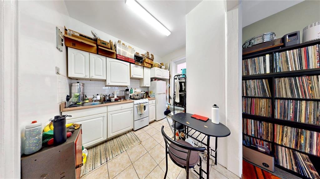 32-87 38th Street, Astoria, New York, 11103 image 15