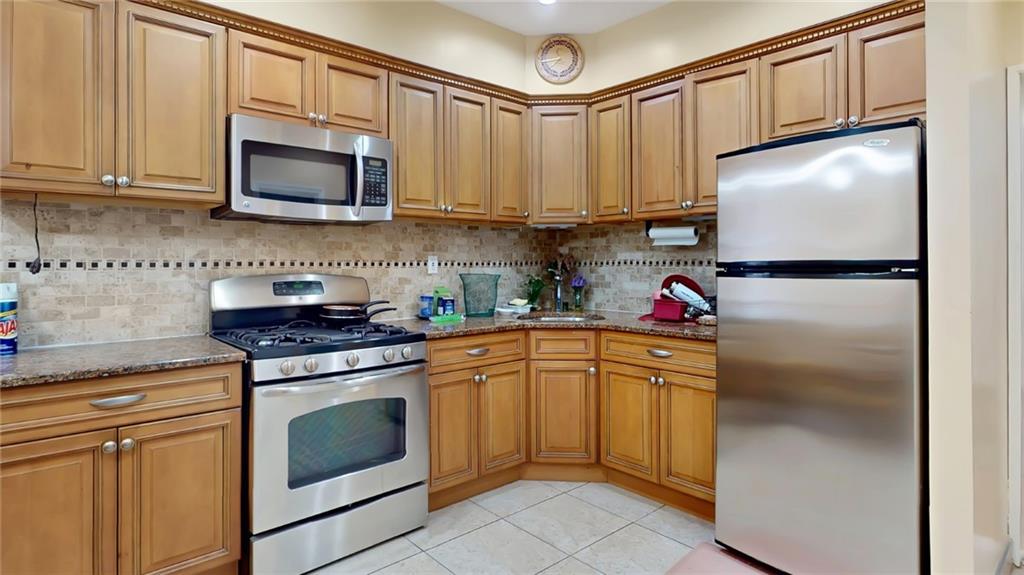 32-87 38th Street, Astoria, New York, 11103 image 9