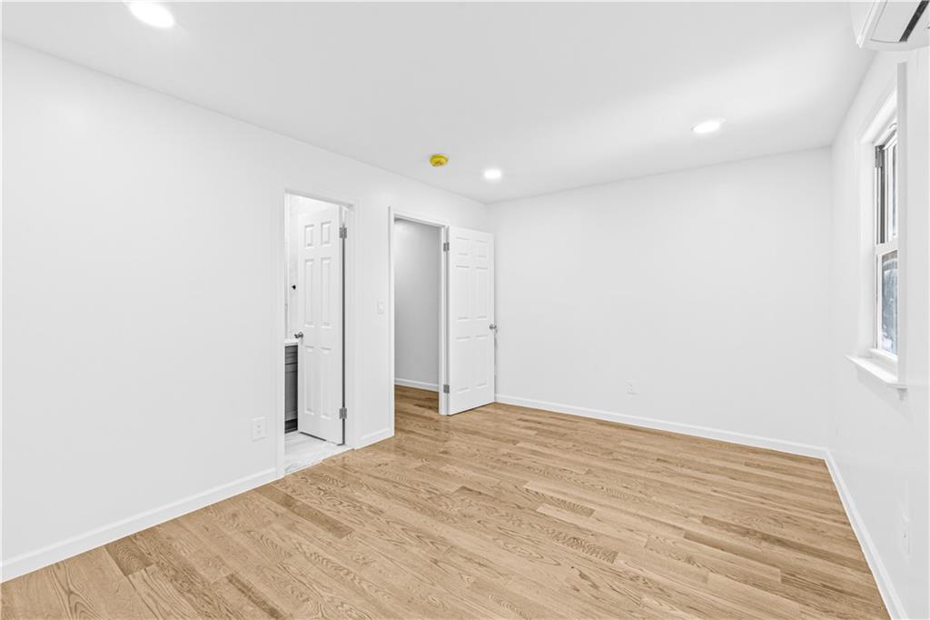 84 Elm Street, Staten  Island, New York, 10310 image 17