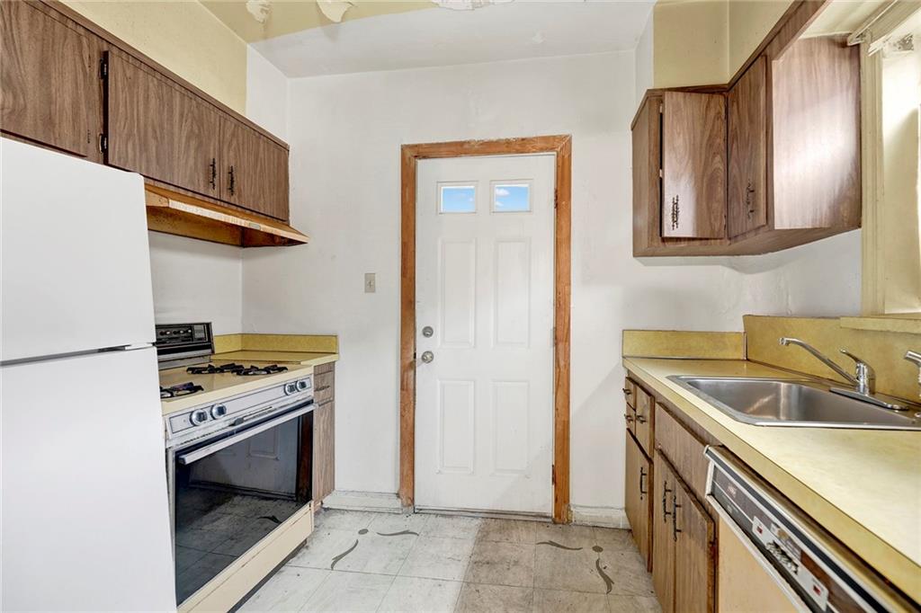 1701 Gerritsen Avenue, Brooklyn, New York, 11229 image 11