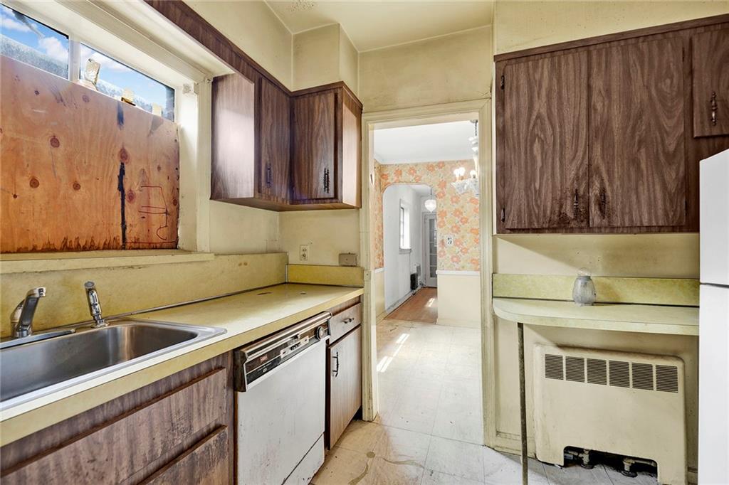 1701 Gerritsen Avenue, Brooklyn, New York, 11229 image 12